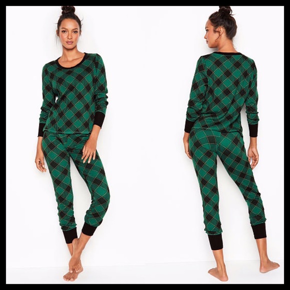 Victoria's Secret Other - Victoria’s Secret Thermal Pajamas Green & Black